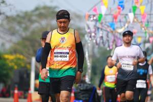 BIB: 46554
                            <button type="button" onclick="openModal(9891673)" class="btn btn-primary btn-sm float-right btn-popup" data-toggle="modal" data-target=".modal-high-quality">
                        <i class="fas fa-shopping-cart"></i> Add to Cart
                    </button>
                                            <button type="button" onclick="isThisMe(9891673, true)" class="btn btn-success btn-sm float-right btn-popup btn-isme hidden" data-toggle="tooltip" data-placement="bottom" title="นี่คือรูปของคุณใช่ไหม คลิกที่นี่เพื่อเอาเข้าอัลบั้ม">
                        <i class="fas fa-plus"></i> Add to album
                    </button>
                    <button type="button" onclick="isThisMe(9891673, false)" class="btn btn-warning btn-sm float-right btn-popup btn-isnotme hidden">
                        <i class="fas fa-ban"></i> Remove from album
                    </button>